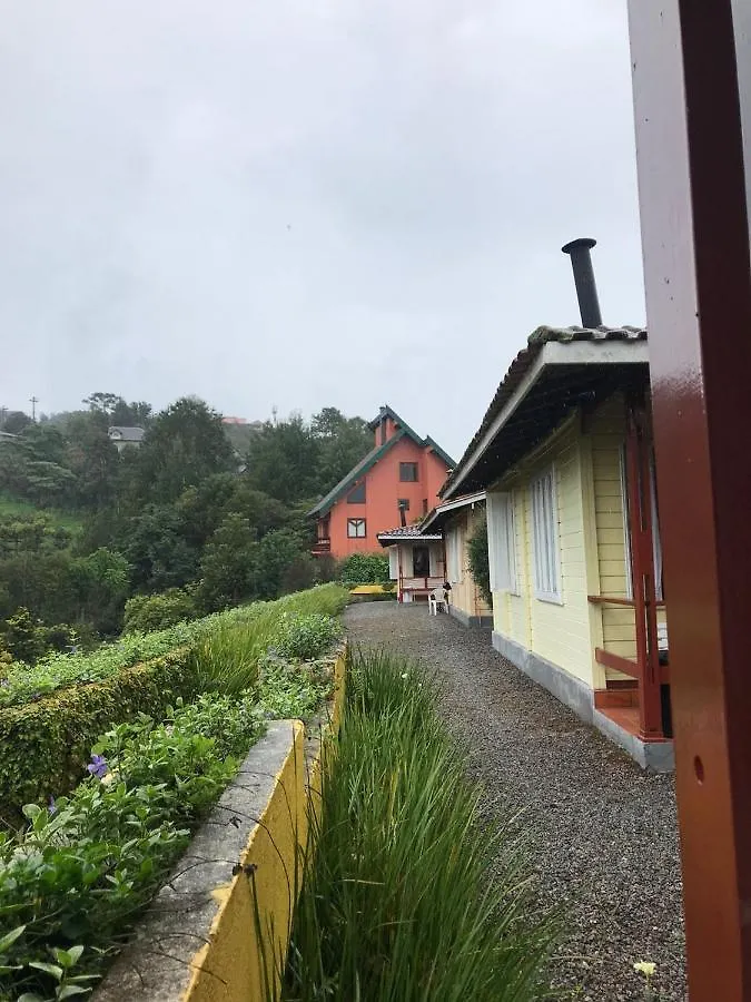 Chales Recanto Das Flores Daire Campos do Jordao